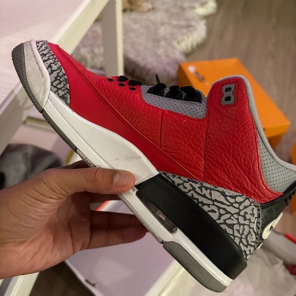 Air Jordan 3 Retro SE - Picture 4 of 6